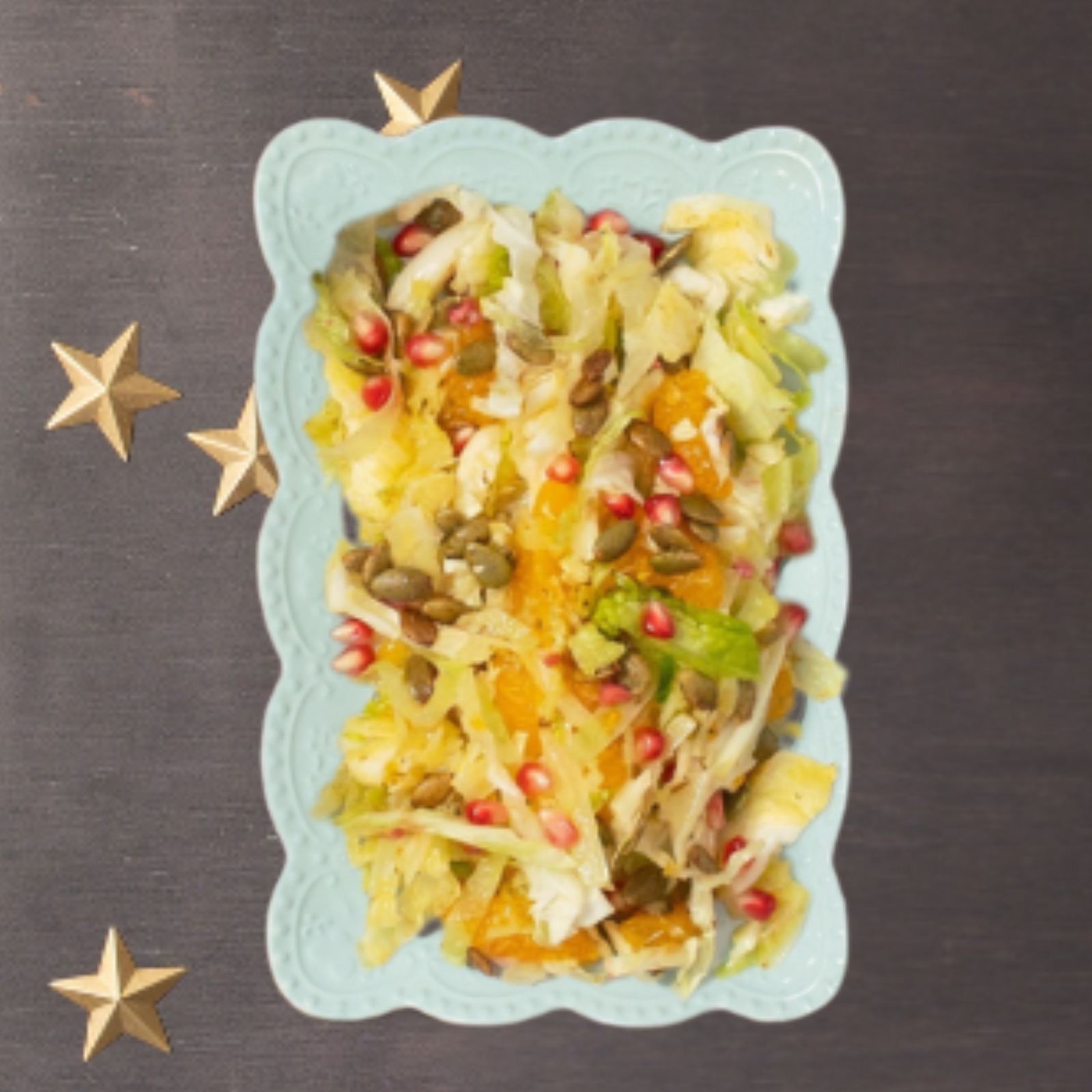 Salade fraîcheur de chou aux grenades et clémentines-AvecPlaisirs Chefs Traiteurs