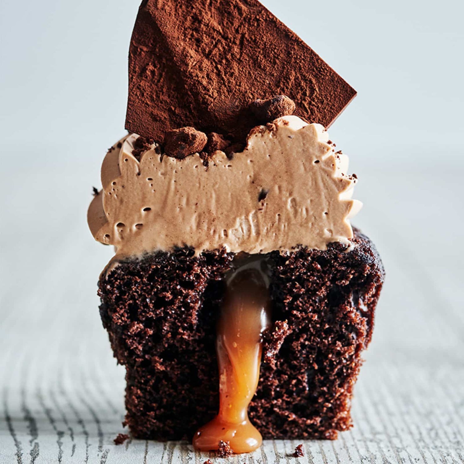 Cupcakes chocolat, tonka et caramel - boîte de 6-AvecPlaisirs Chefs Traiteurs