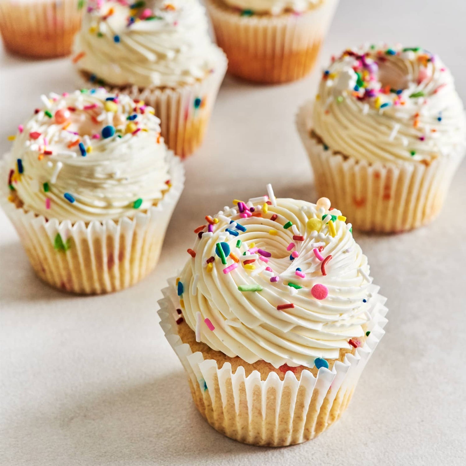 Cupcakes anniversaire - boîte de 6-AvecPlaisirs Chefs Traiteurs