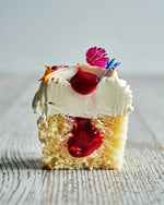 Cupcakes à la vanille et aux framboises - boîte de 6-AvecPlaisirs Chefs Traiteurs