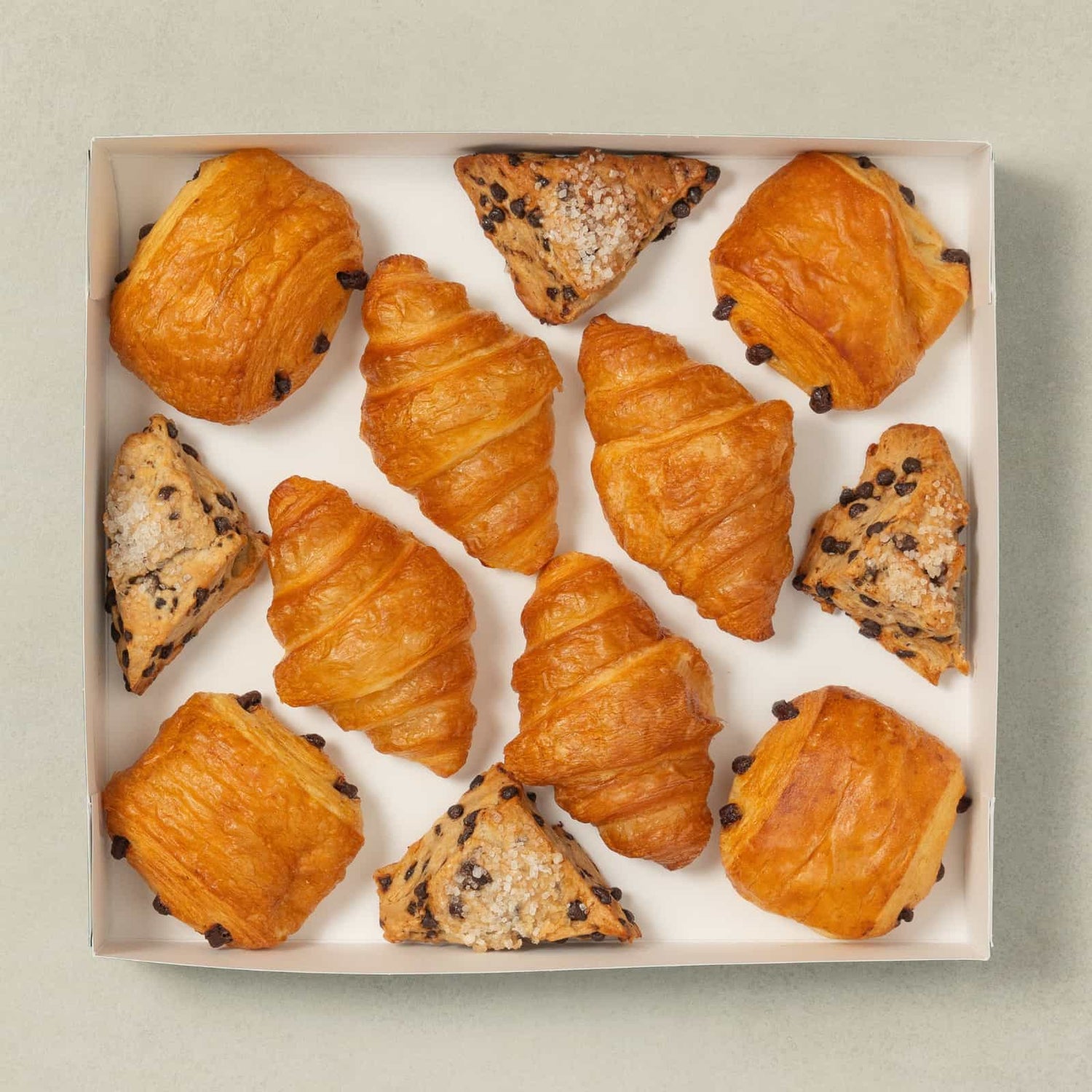 Assortiment de mini-viennoiseries-AvecPlaisirs Chefs Traiteurs