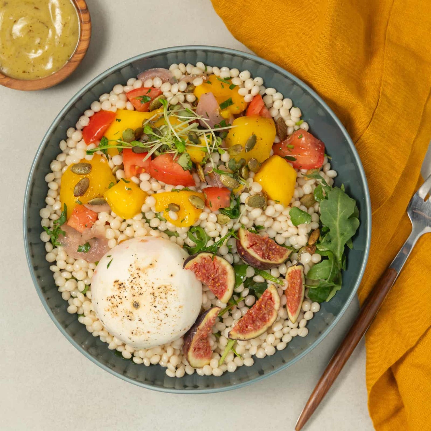 Bol-repas Burrata et mangue-AvecPlaisirs Chefs Traiteurs