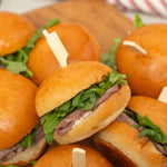 Coffret bouchées - Mini burger bœuf, ricotta et chimichurri-AvecPlaisirs Chefs Traiteurs