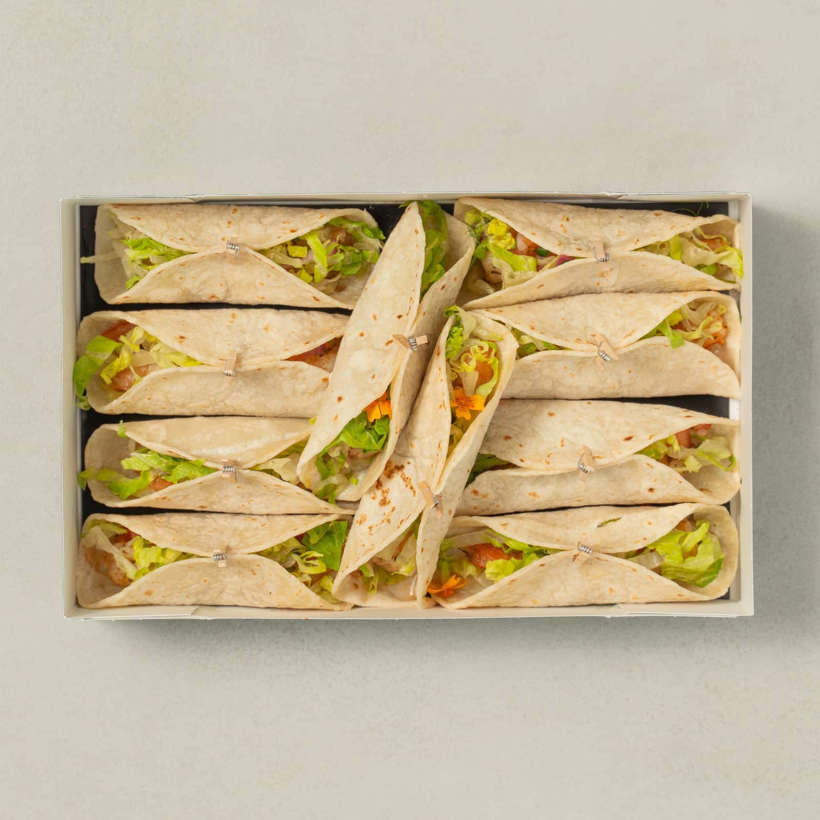 Coffret bouchées - Mini tacos de crevettes-AvecPlaisirs Chefs Traiteurs