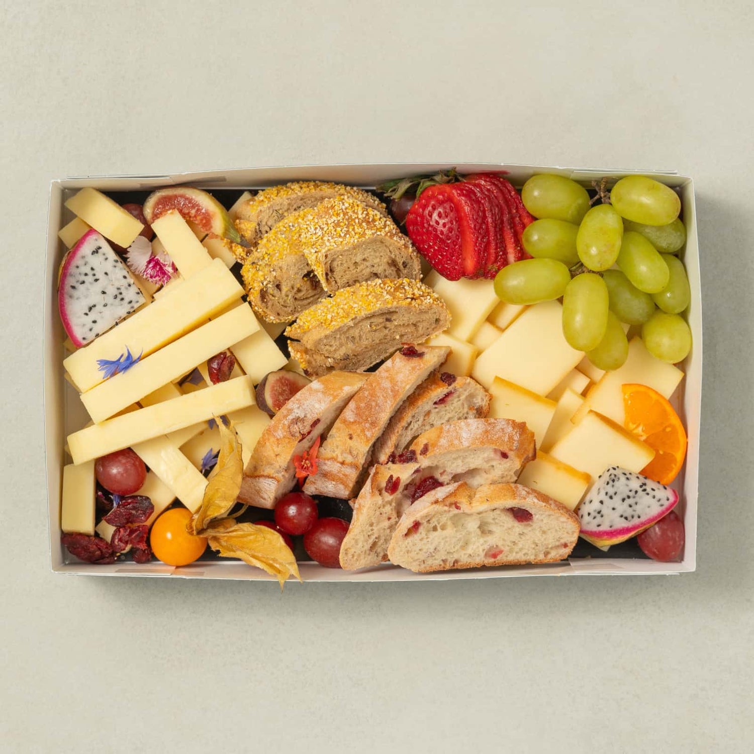 Grand plateau de Fromages cheddar et gouda-Traiteur Avec Plaisirs