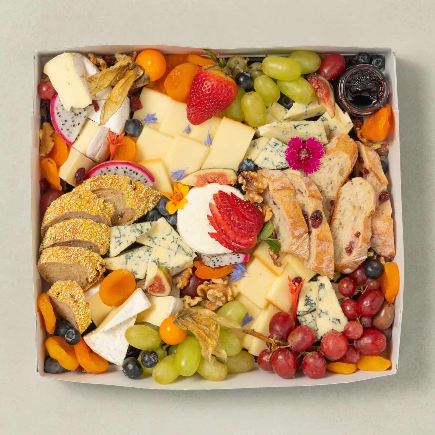 Grand plateau exécutif de Fromages fins-Traiteur Avec Plaisirs