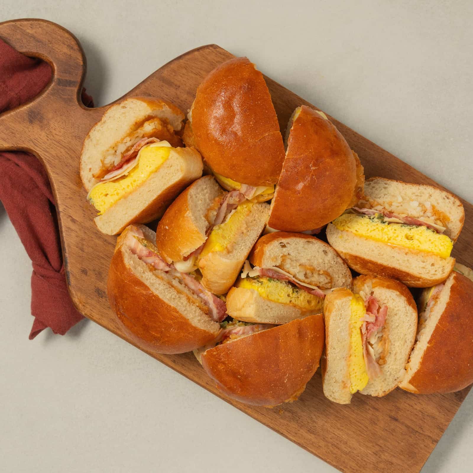 Plateau de sandwichs déjeuner-Traiteur Avec Plaisirs