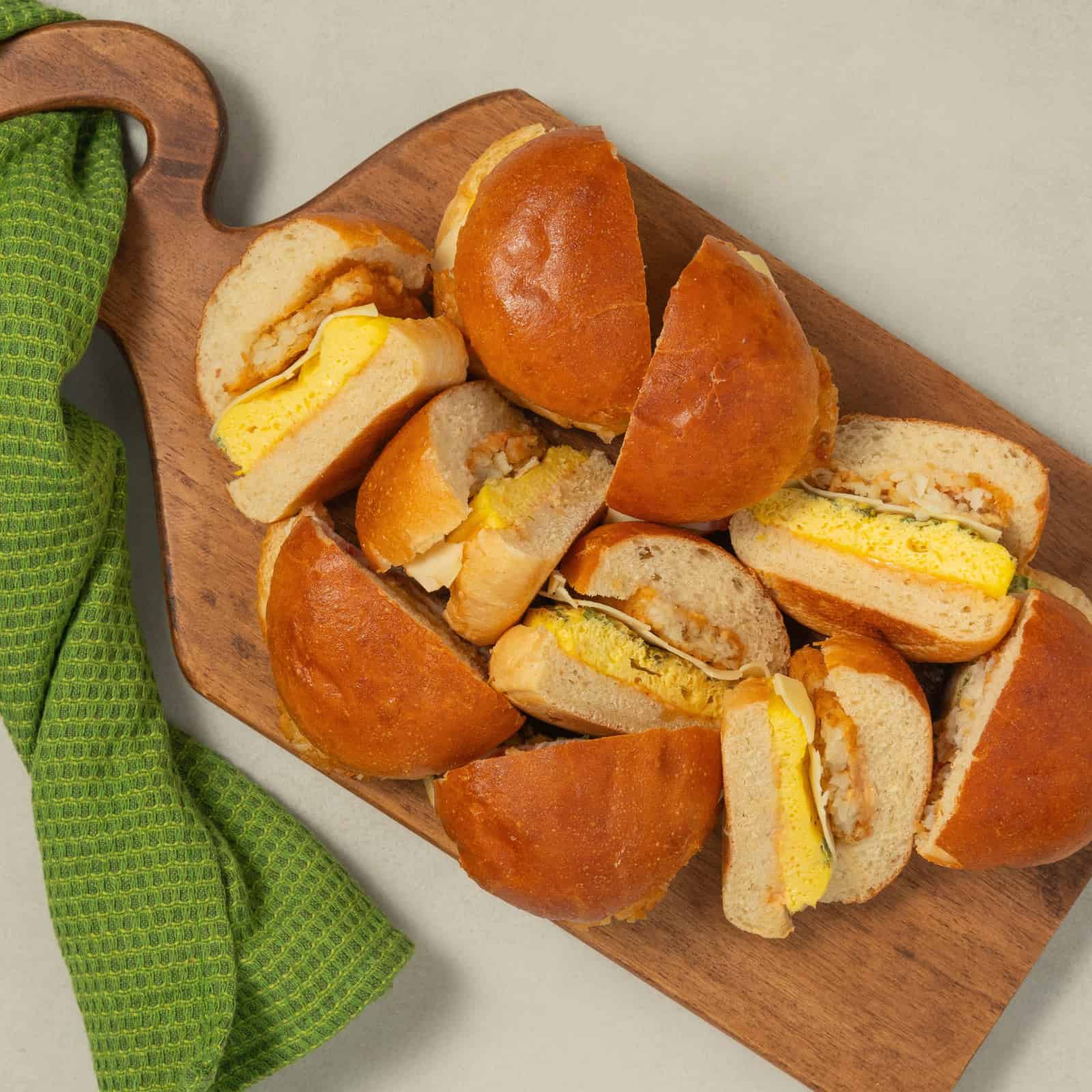 Plateau de sandwichs déjeuner végans-Traiteur Avec Plaisirs