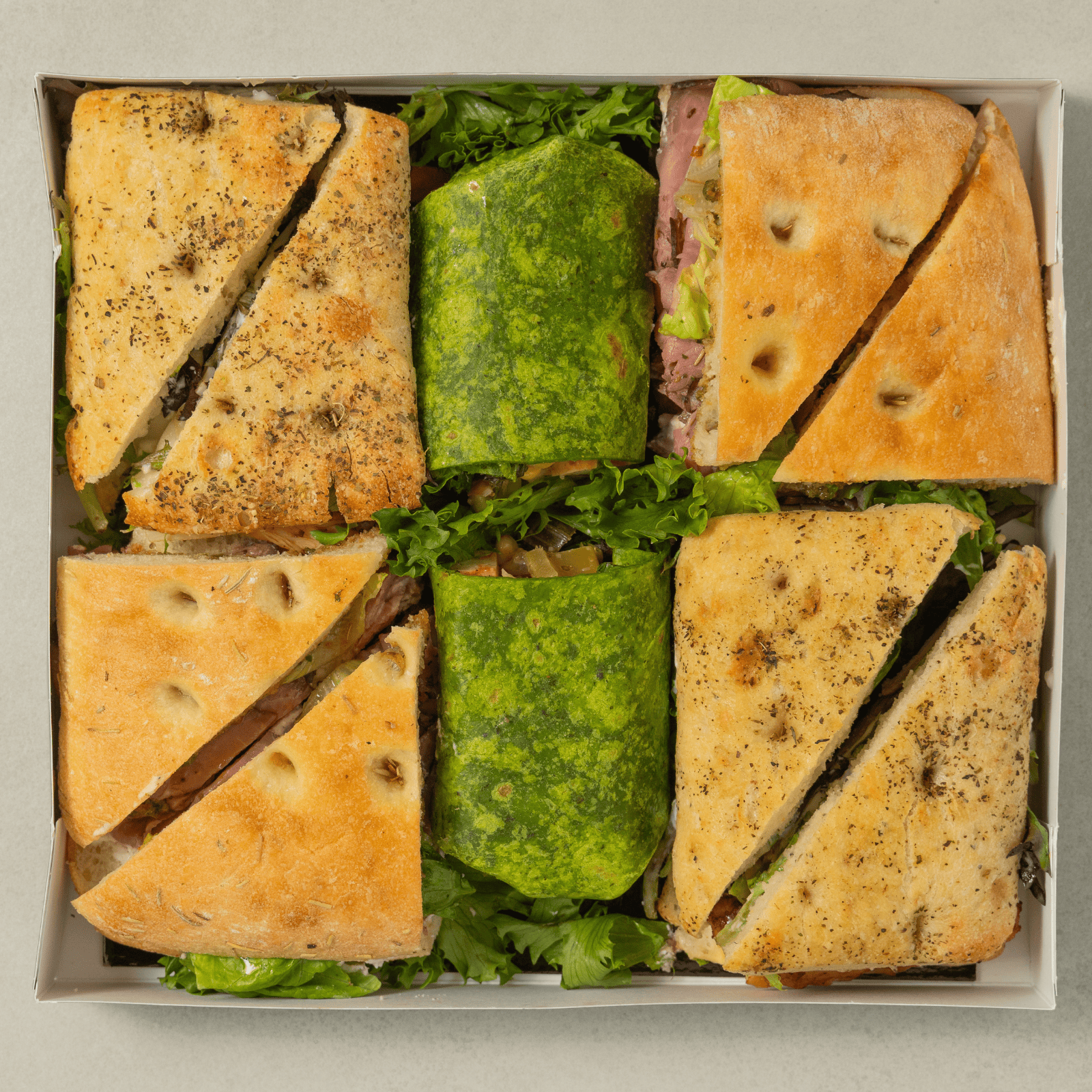 Plateau Sandwichs assortis AvecPlaisirs-AvecPlaisirs Chefs Traiteurs