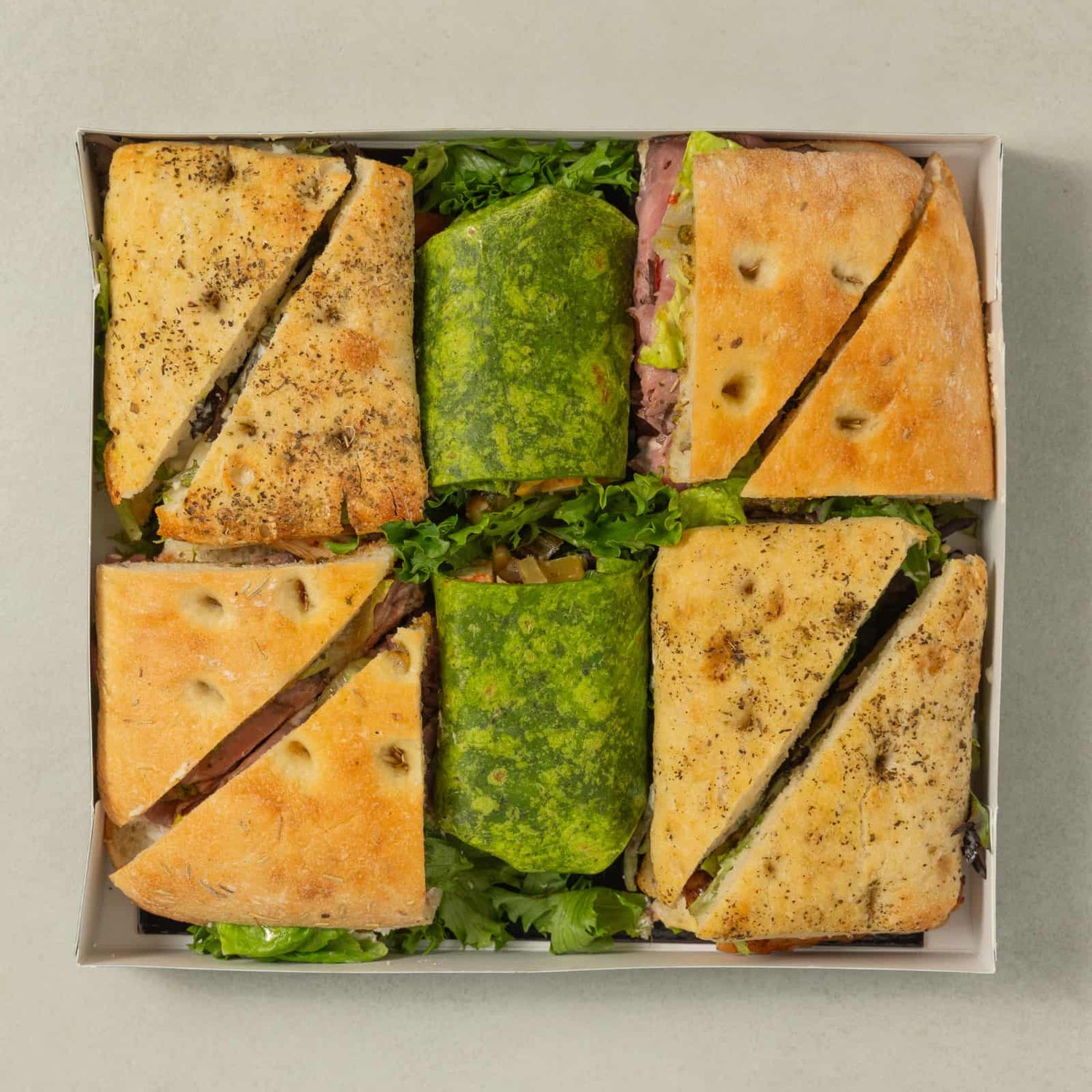 Plateau Sandwichs assortis AvecPlaisirs-AvecPlaisirs Chefs Traiteurs