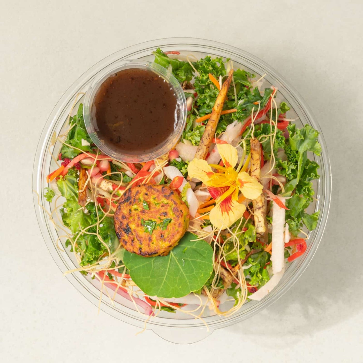 Bol-repas Aloo Tikki Chaat-AvecPlaisirs Chefs Traiteurs