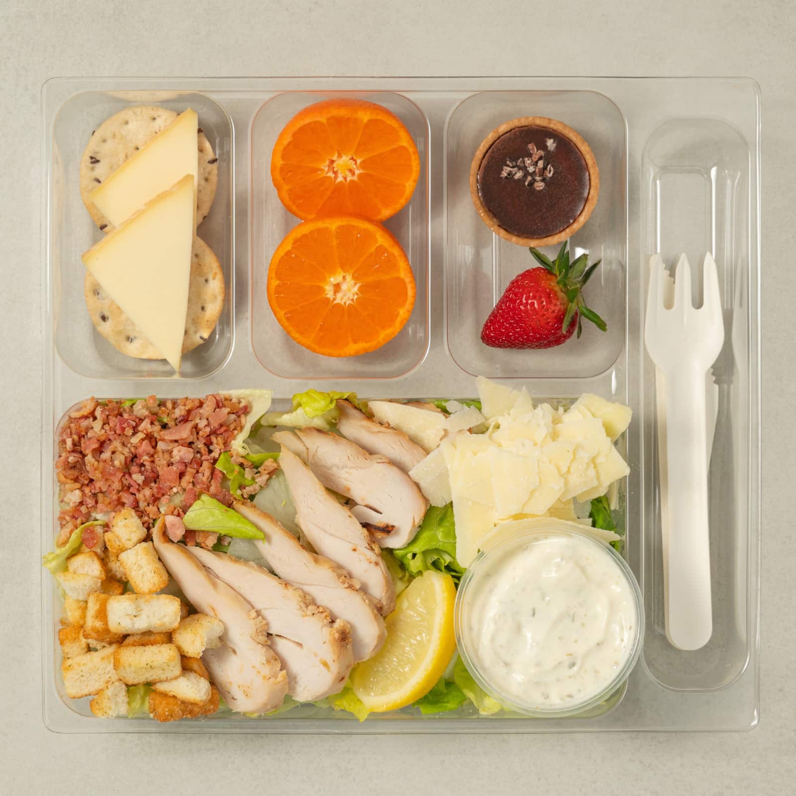 Coffret salade-repas Poulet césar-AvecPlaisirs Chefs Traiteurs