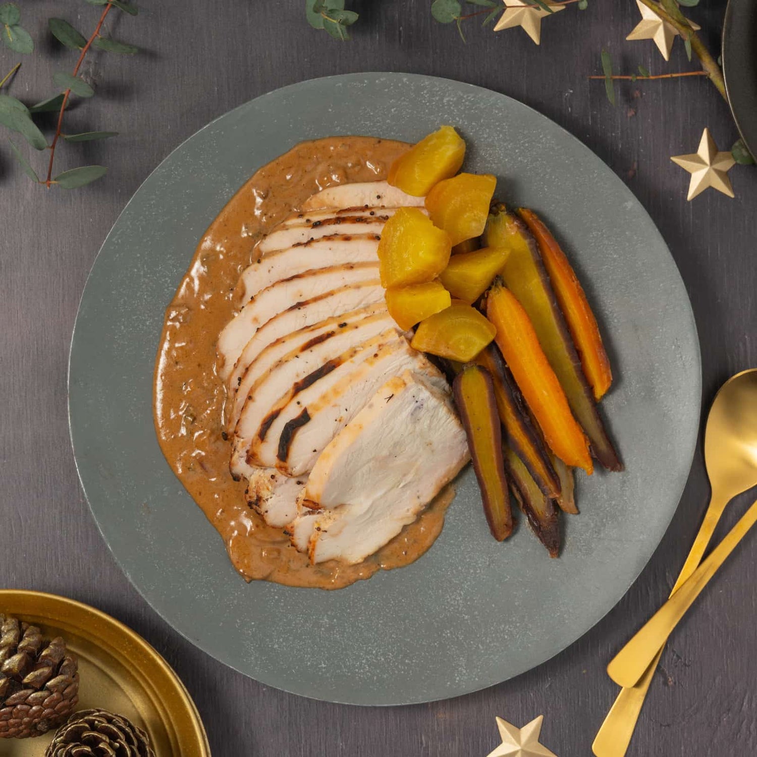 Dinde et légumes rôtis des Fêtes-AvecPlaisirs Chefs Traiteurs