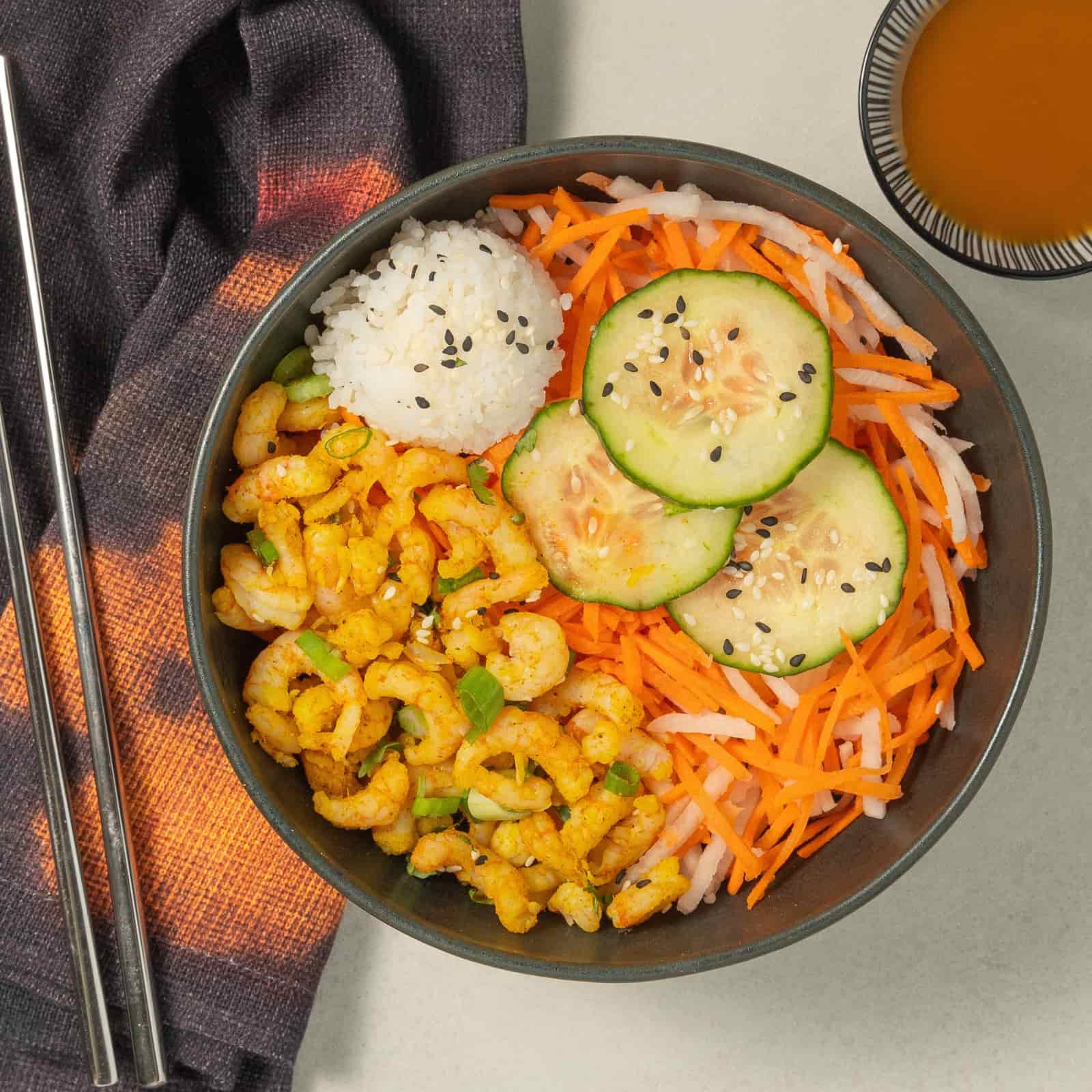 Bol-repas aux crevettes à l'asiatique d'Isabelle-Traiteur Avec Plaisirs