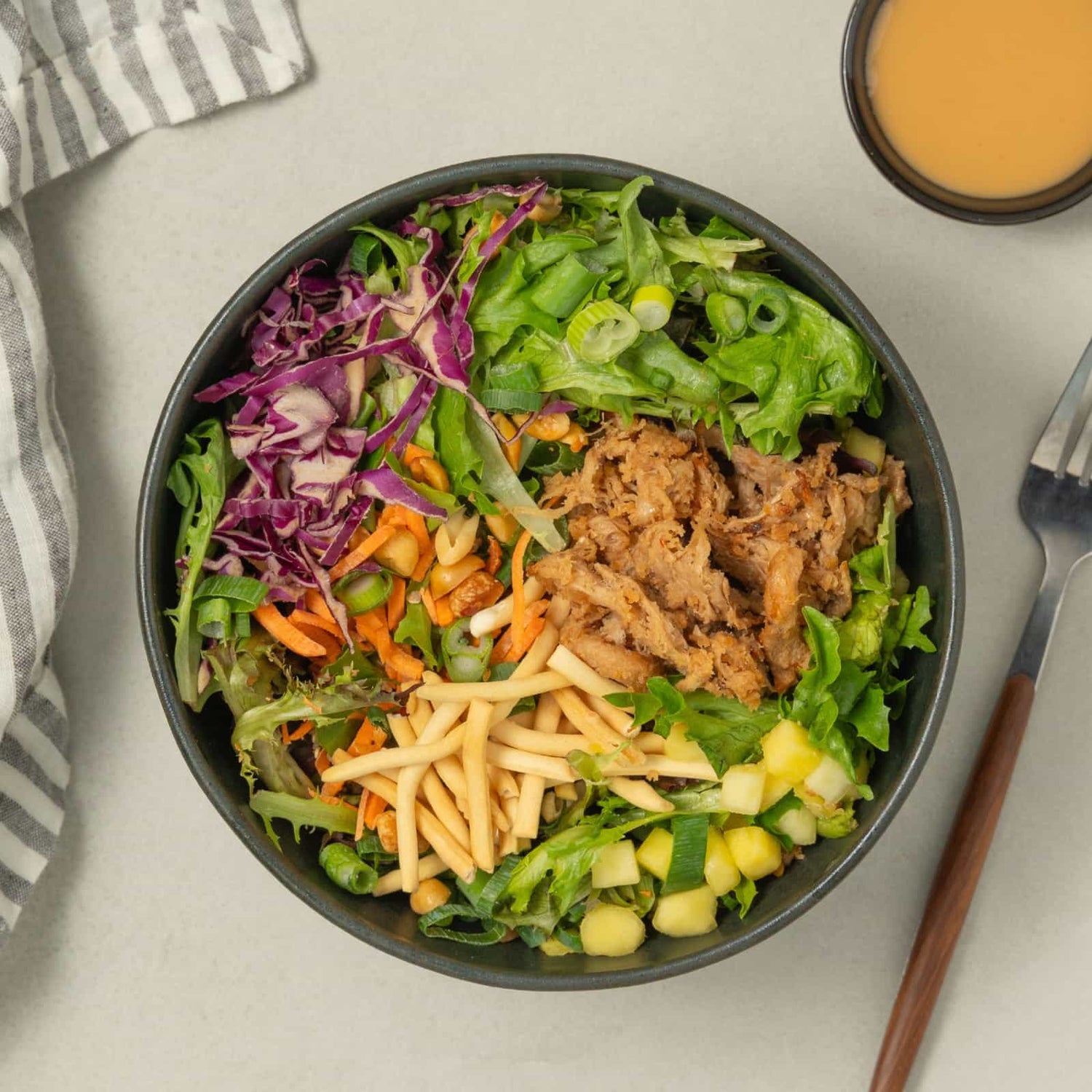 Salade Satay aux arachides-AvecPlaisirs Chefs Traiteurs