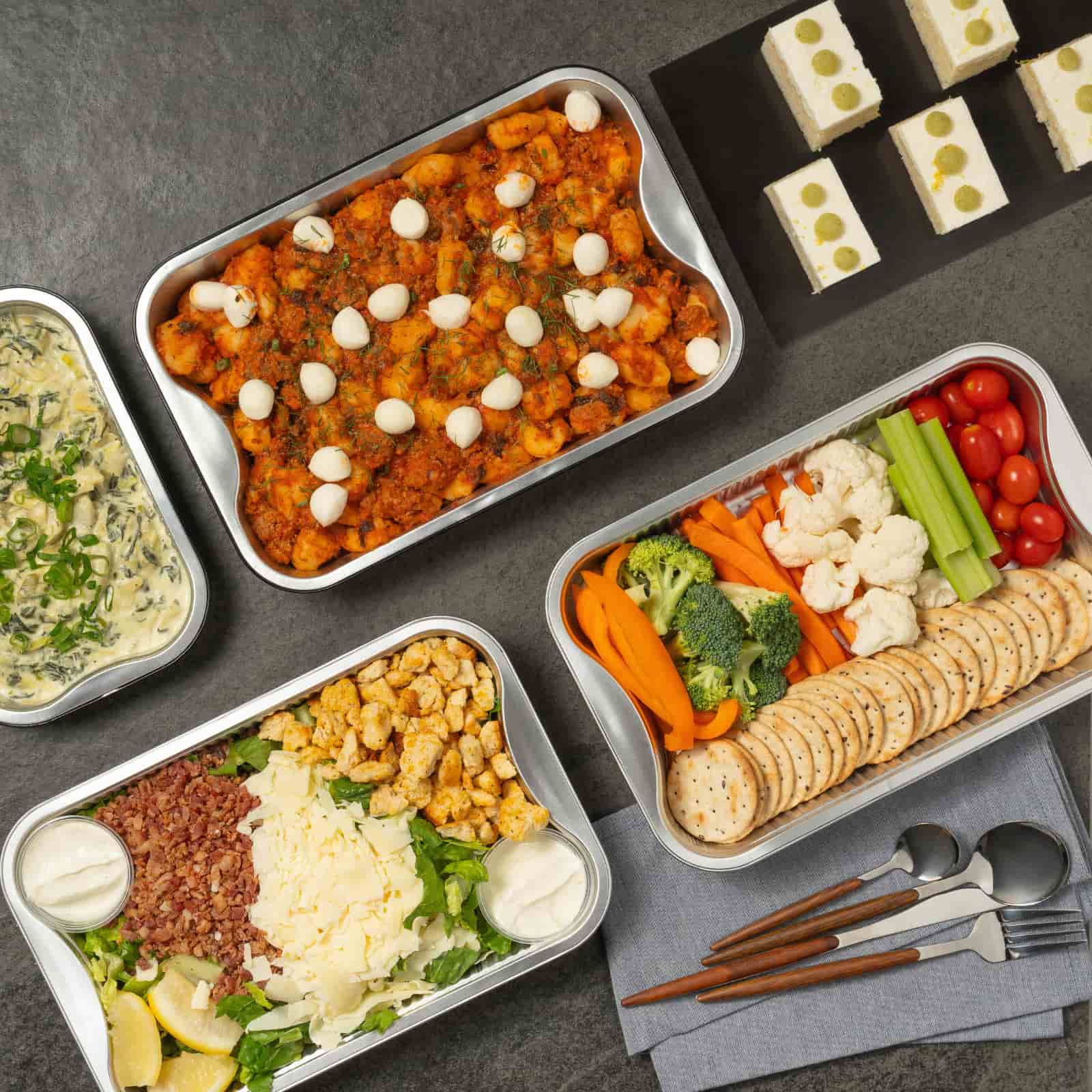 Buffet Calamarata aux saucisses italiennes-Traiteur Avec Plaisirs