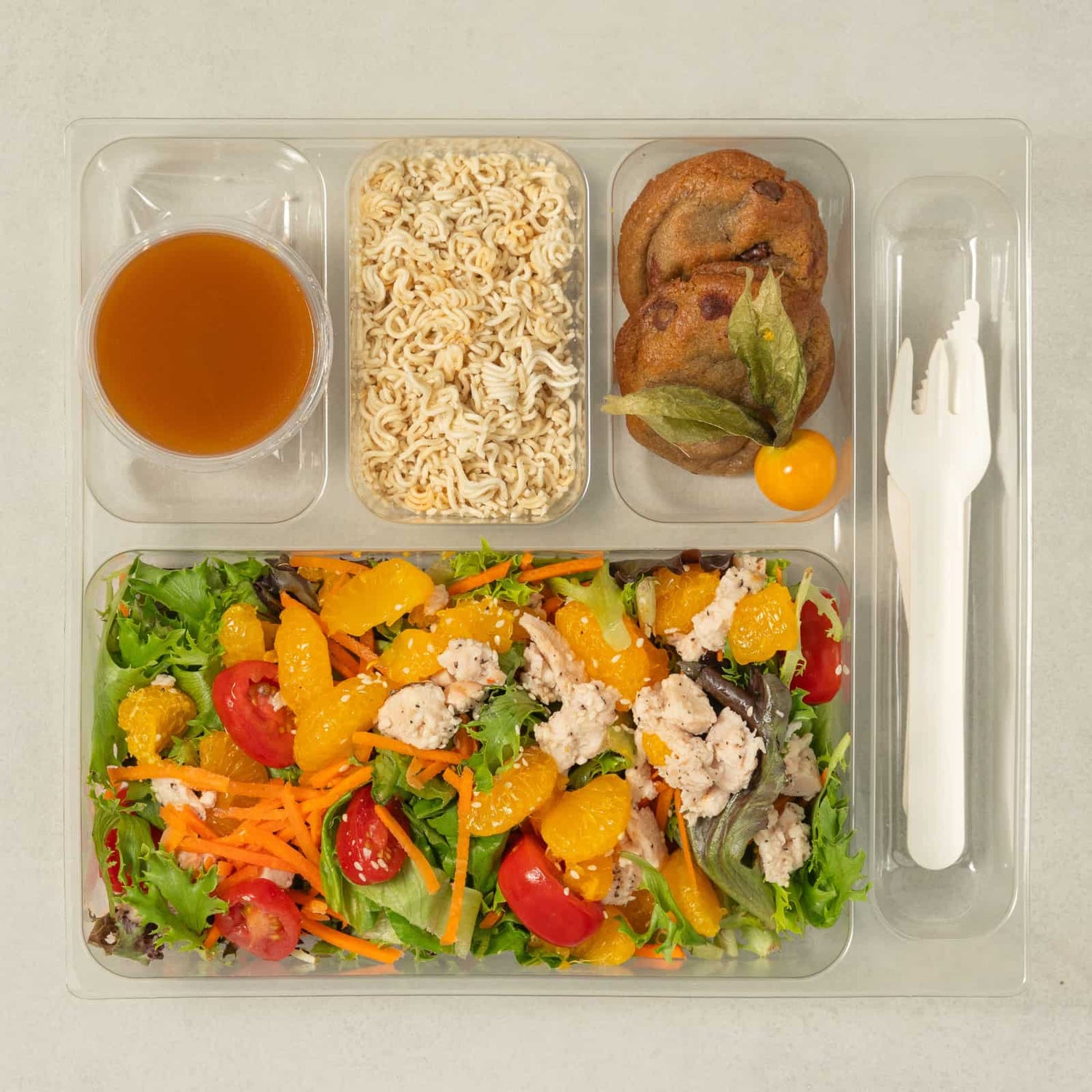 Coffret salade-repas Sésame (asiatique) au poulet-AvecPlaisirs Chefs Traiteurs