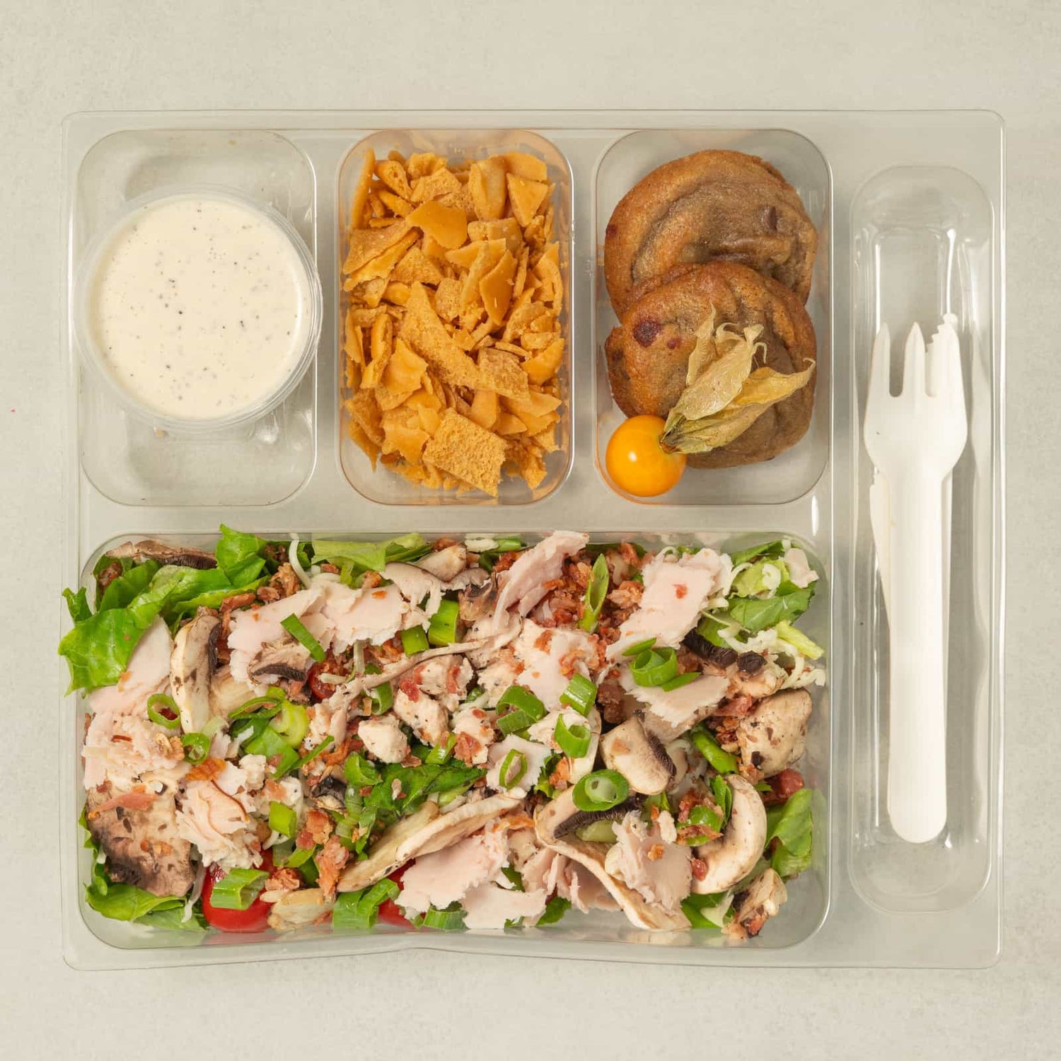 Coffret salade-repas La Wolfe au poulet grillé-AvecPlaisirs Chefs Traiteurs
