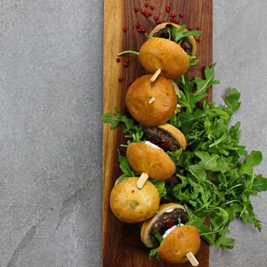 Canapé Box - Mini Mushroom Burger