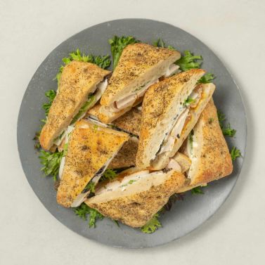 Plateau Sandwichs au poulet rôti AvecPlaisirs